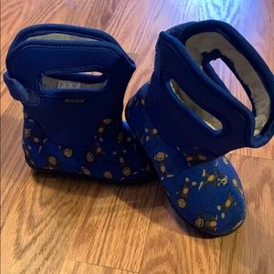 Baby bogs monkey boots
